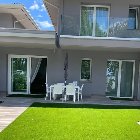 Polinesia 8 Villa
